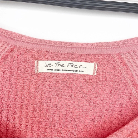 We The Free Santa Clara Oversized Coral Pink V-neck Size Small - Picture 2 of 5